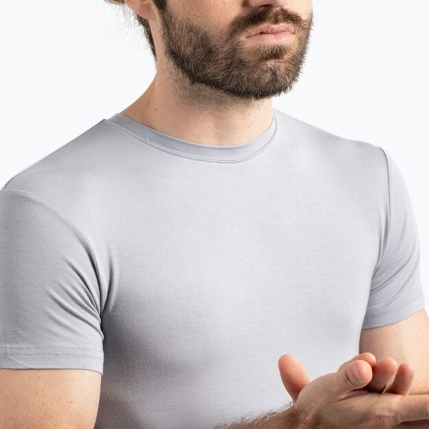Gray Crew Neck Undershirt – Daniel close